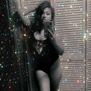 Meet your Posher, Gina